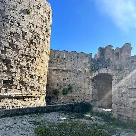 In Rhodos Stadt Апартаменты Родос